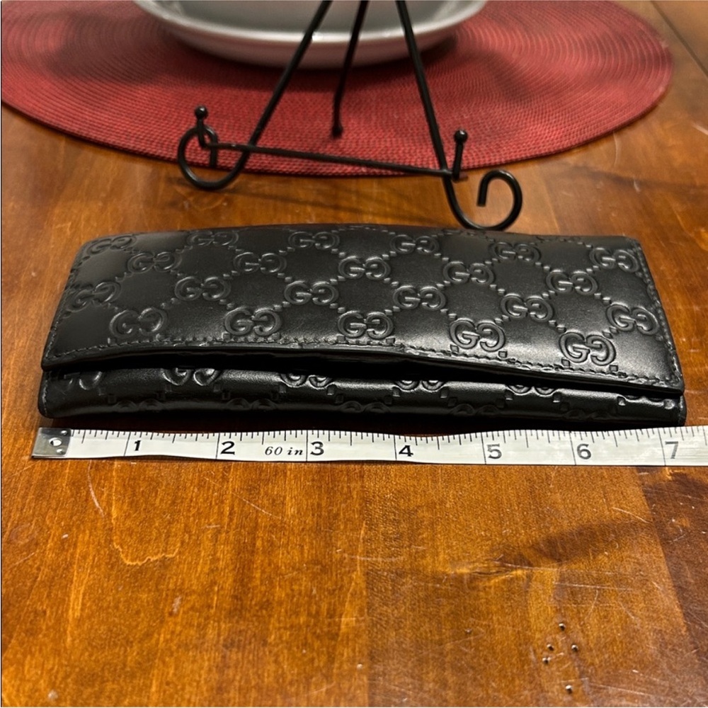 Gucci Guccissma Black Embossed Leather wallet - Picture 8 of 13